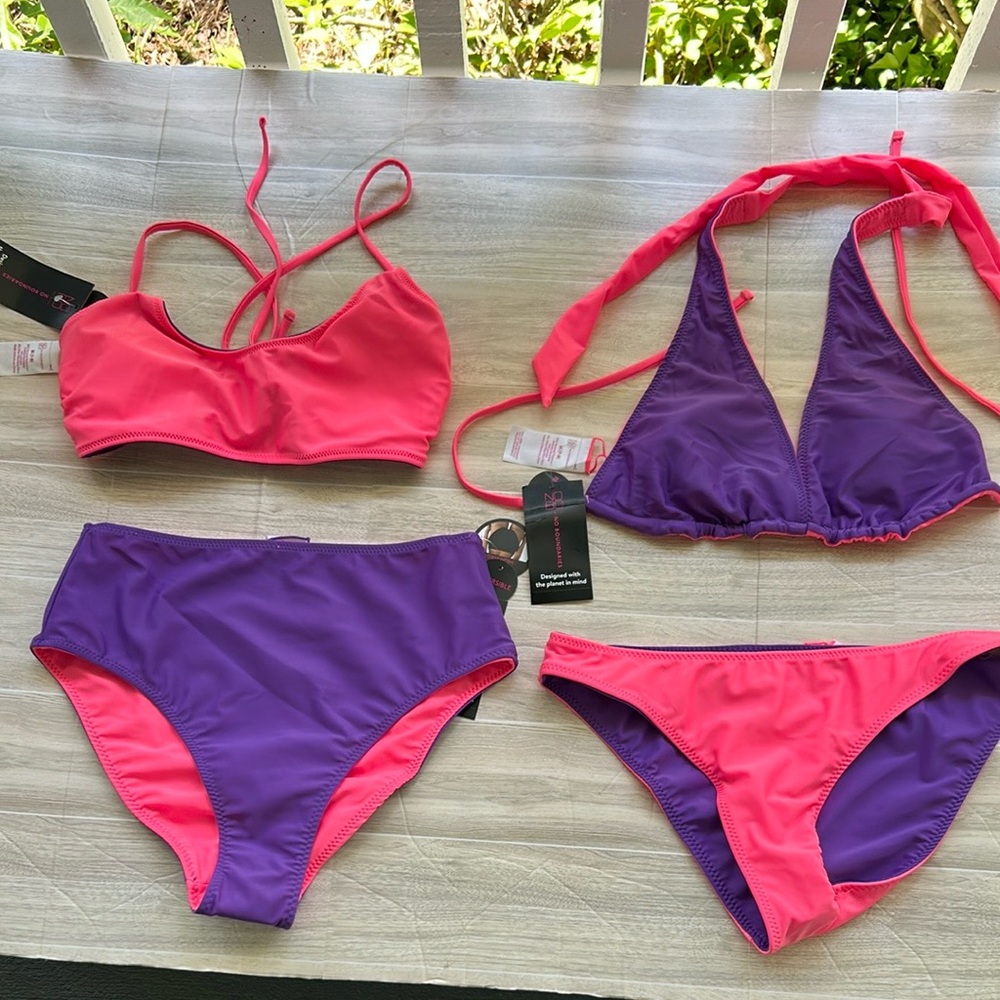 No Boundaries NWT Reversible  Pink and Purple Triangle Bikini Top